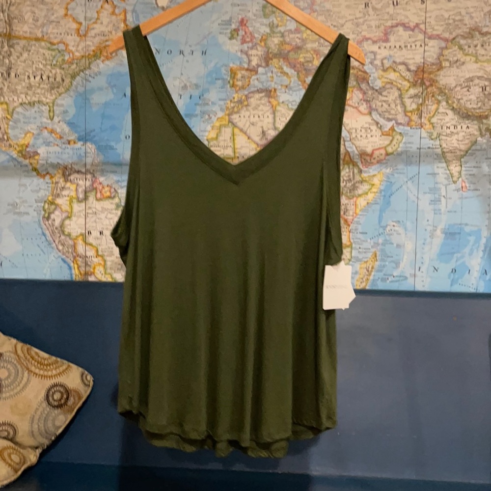 XL beyond yoga tank with tags